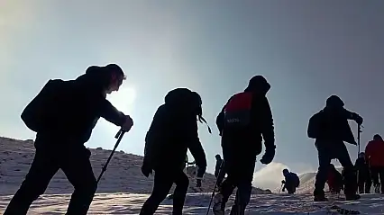 Doğubayazıtlı doğaseverlerin bu haftaki rotası Kotiz Yaylası oldu