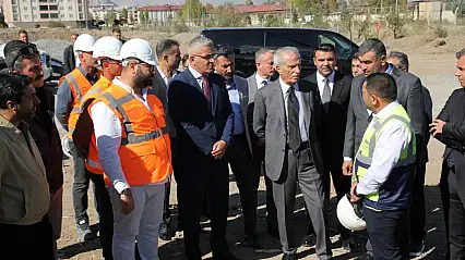 Eğitime ve turizme büyük destek: İbrahim Çeçen'den Doğubayazıt'a anlamlı ziyaret