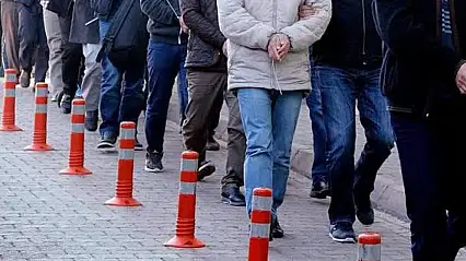 Erzurum'da bir ayda 73 aranan şüpheli yakalandı