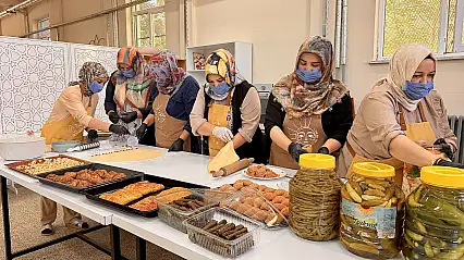 Hamur'da 7 kadının emeği kazanca dönüşüyor