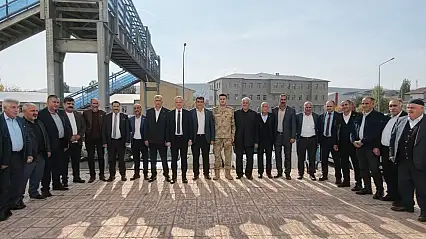 Hamur'da Muhtarlar Günü tören ve kahvaltı programıyla kutlandı
