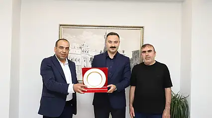 Karaköse Haber'den Doğubayazıt Kaymakamı Mustafa Ayvat'a başarı dileği