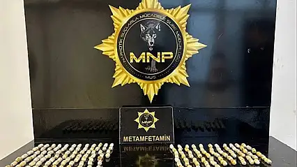 Muş'ta uyuşturucuyu midelerinde taşıdılar