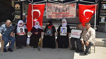 Muşlu ailelerin evlat nöbeti sürüyor