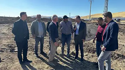Patnos'ta AK Parti heyetinden su arıtma tesisi ve TOKİ konut projesine ziyaret