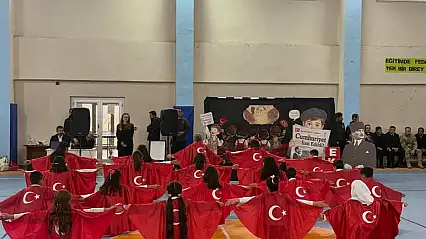 Taşlıçay'da Cumhuriyet'in 103. yılı coşkuyla kutlandı