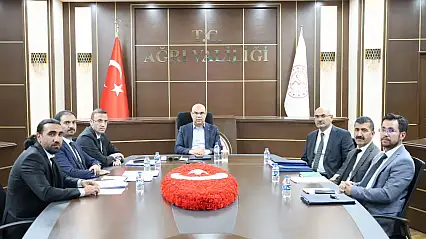 Vali Koç başkanlığında hizmet ve yatırımlar toplantısı gerçekleştirildi