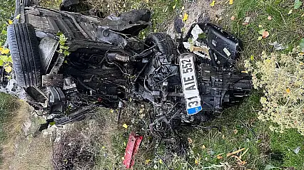 Van'da otomobil şarampole devrildi: 1 ölü, 1 ağır yaralı