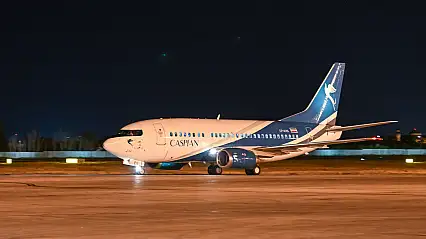 Van-Tahran hattında yeni dönem: İlk uçak 80 yolcuyla indi