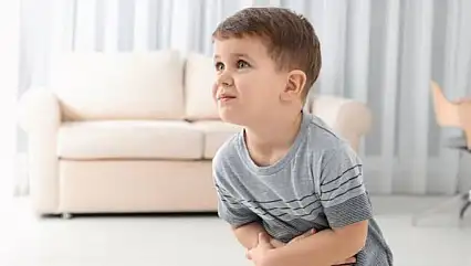 Çocuklarda geçmeyen mide ağrısının nedeni sadece okul stresi olmayabilir