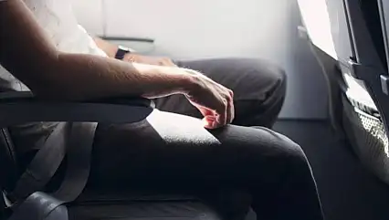 İş ve tatil yolculuklarında pıhtı riskine karşı 8 önemli önlem