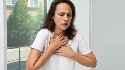 Nefes darlığını yaşlılığa bağlamayın: Kalp kapağındaki sorunun işareti olabilir