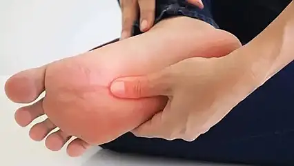 Yanlış terlik kullanımı ayak sağlığını tehdit ediyor