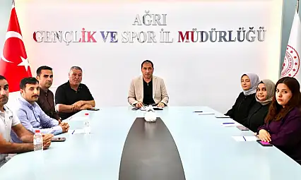 Ağrı'da öğrenci yurtları için yol haritası belirlendi