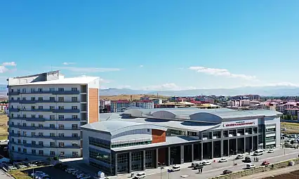 Ağrı Eğitim ve Araştırma Hastanesi'nde mesai dışı poliklinik hizmeti devam ediyor