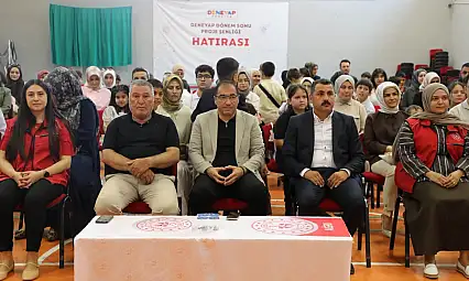 Ağrı Gençlik Merkezi'nde manevi eğitim meyvesini verdi