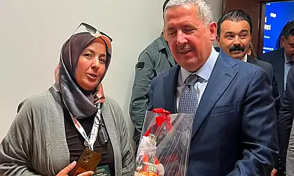 Ağrılı kadınlardan e-ticaret başarısı: Tutaklı Ebru Kaya eğitimde birinci oldu