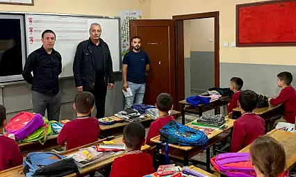 Atatürkçü Düşünce Derneği'nden Doğubayazıt'ta öğrencilere destek