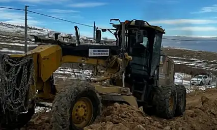 Ayazpınar Mahallesi'nde Yol İyileştirme Çalışmaları Sürüyor