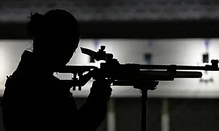 Danimarka kadınlara zorunlu askerliği gündemine aldı