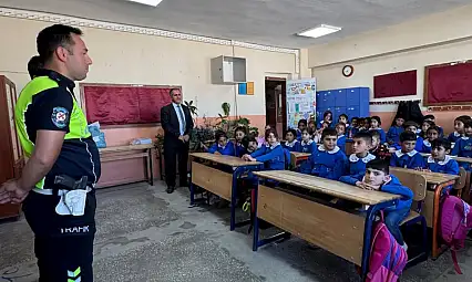 Diyadin'de öğrencilere trafik güvenliği eğitimi verildi