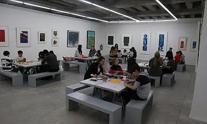 Erzurum'da çocuklar müzede üretti