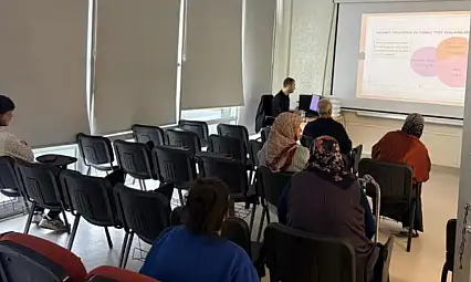 Erzurum Şehir Hastanesi'nde Aralık Ayı Diyabet Okulu Düzenlendi