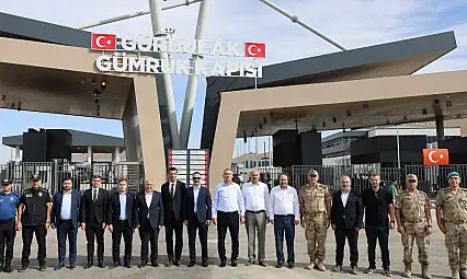 Gürbulak Gümrük Kapısı'nda trafik akışı rahatlatılıyor