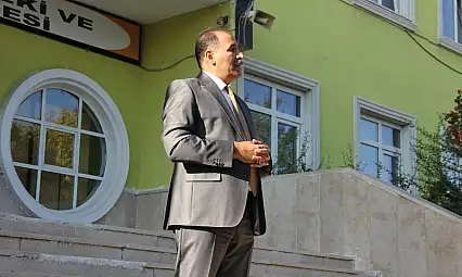 İl Millî Eğitim Müdürü Aziz Gün'den Okul Ziyaretleri: Eğitim ve Spor İçin Öğrencilerle Buluştu
