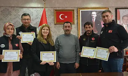 Kars il Özel Idaresi'nde Başarı Belgeleri Personele Takdim Edildi