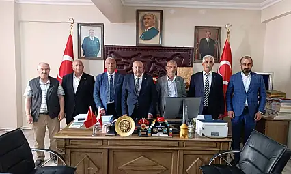 MHP Ağrı Merkez İlçe Kongresinde Vezat Aksoy yeniden başkan seçildi