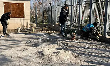 Millet Bahçesi'nde Kaldırım Bakım ve Onarım Çalışmaları Başladı