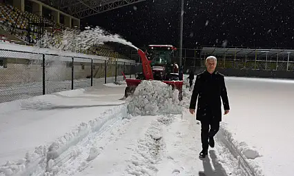 Muş Şehir Stadyumu Maça Hazırlanıyor