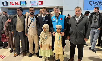 Muş'tan 260 Kişilik Umre Kafilesi Kutsal Topraklara Uğurlandı