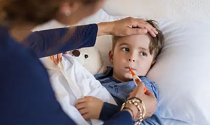 Okulların başlamasıyla uzmanlardan kritik uyarı: Hasta çocukların okula gitmesi salgın riskini artırıyor!