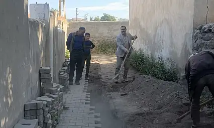 Taşlıçay'da 10 hanenin doğalgaz engeli aşıldı