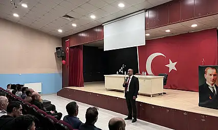 Türkiye Yüzyılı Maarif Modeli Kapsamında Öğretmen Semineri Düzenlendi