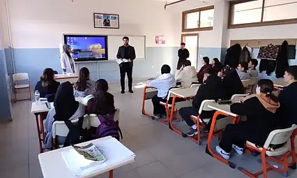 Umre Ödüllü Gençlik Bilgi Yarışması Tanıtımı Erzurum Olur'da Yapıldı