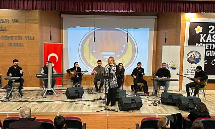 Van Büyükşehir Belediyesi Konservatuvarın Müzik Şöleni Okullarda Sürüyor