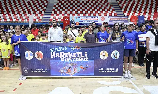 Ağrı'da GSB Yaz Spor Okulları kapılarını açtı