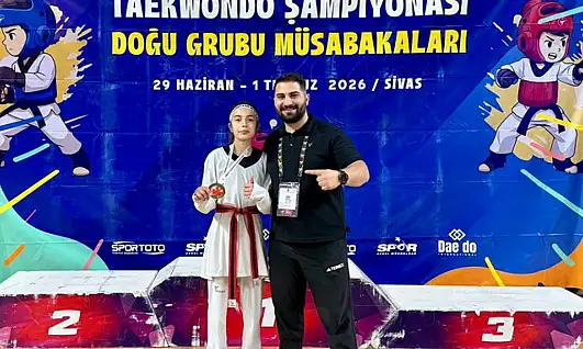 Ağrılı Dilan Sapil Doğu Grubu şampiyonu oldu