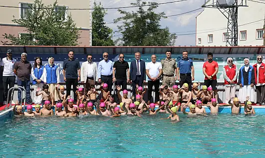Hamur'da yaz sporla geçiyor