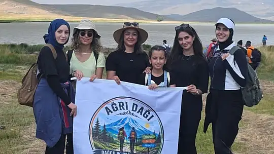 Ağrılı doğaseverlerin bu haftaki rotası Hıdırmenteş Gölü oldu