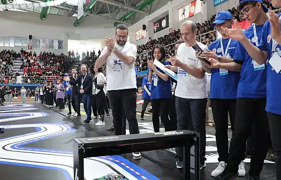 Ağrı'nın Zirvesinde Teknoloji Yarışması'nın finali yapıldı