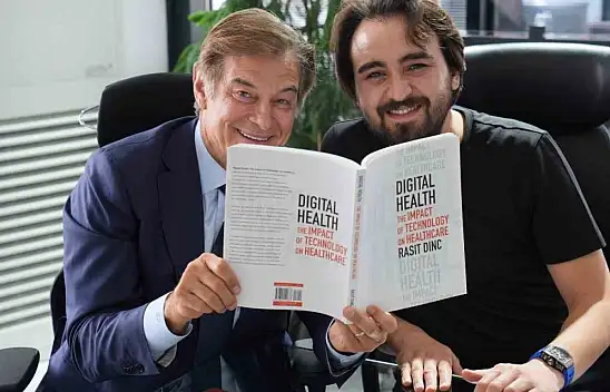 Dijital Sağlıkta yeni dönem: Dr. Mehmet ÖZ, Türkiye Robotik Cerrahi Eğitim Merkezinde