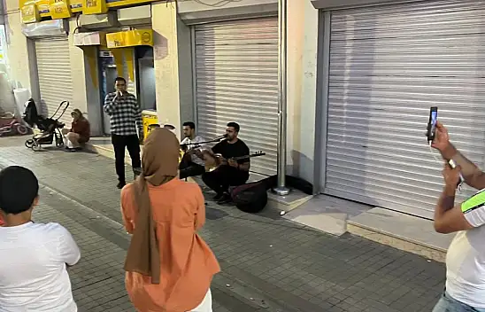 Ağrı'da Sokak Sanatçıları ilgi görüyor