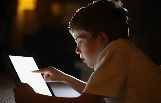Çocuklarda tablet kullanımına sınır konulmalı