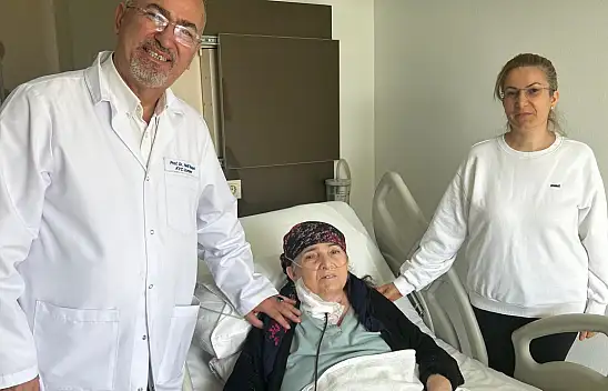 20 Yıllık tümör Van'da yapılan ameliyatla alındı