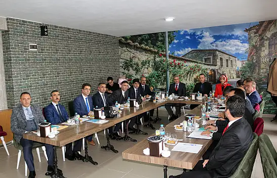 Tutak'ta 'İlçe Milli Eğitim Müdürleri' toplantısı