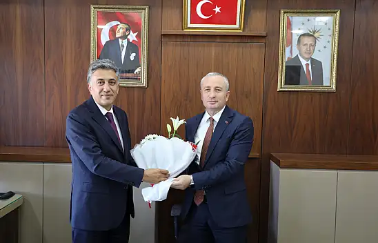 Abdulhaluk Çakan Ağrı İl Milli Eğitim Müdürü olarak görevine başladı